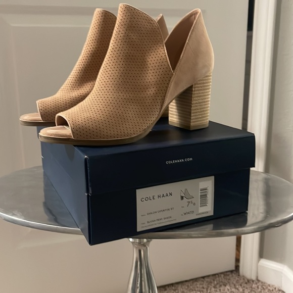 Cole Haan Shiloh open toe boot size 7.5 - Picture 8 of 8